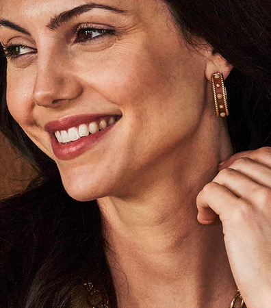 Berry Medium Hoop Earrings - Teak